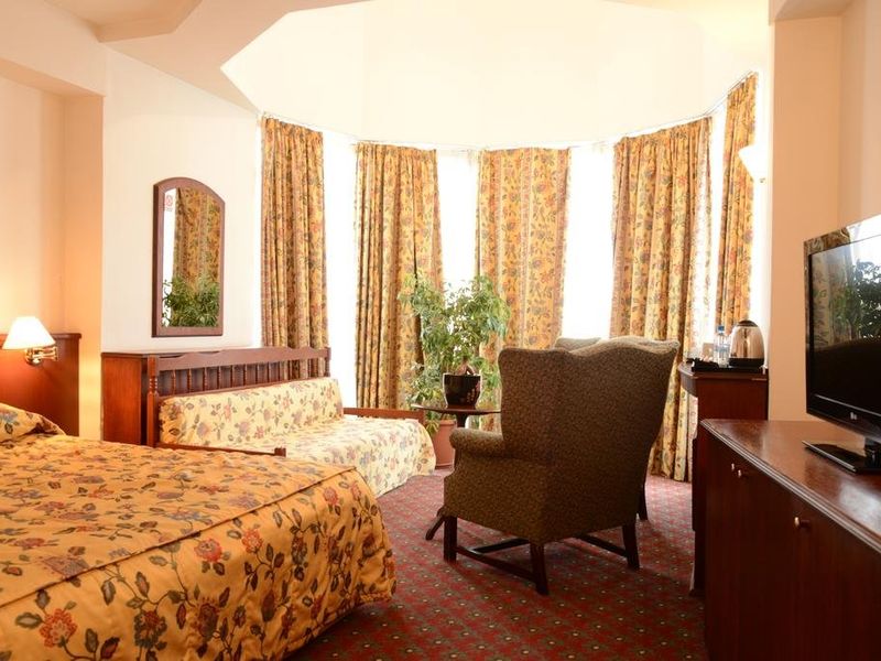 Hotel Photo 6