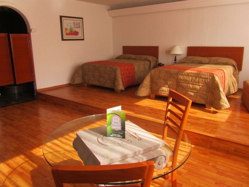 Hotel Photo 5