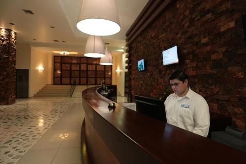 Hotel Photo 12