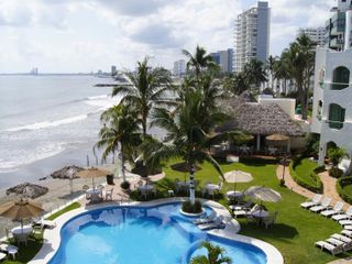 Фото отеля Playa Caracol Hotel & Spa