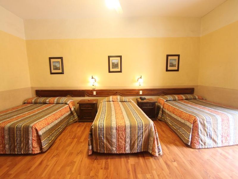 Hotel Photo 1