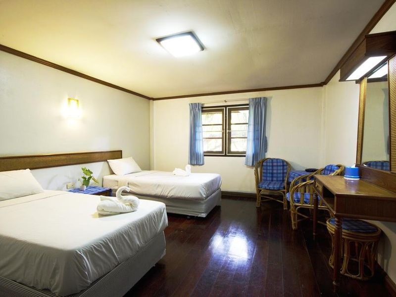 Hotel Photo 6