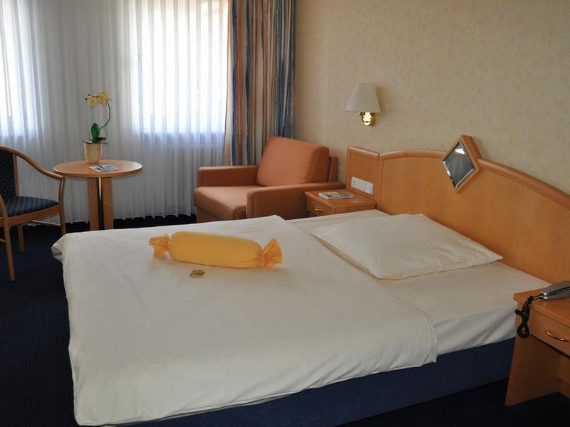 Hotel Photo 6
