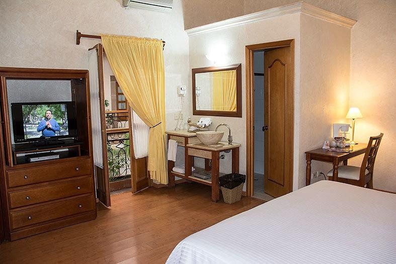 Hotel Photo 10