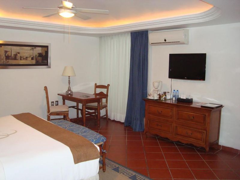 Hotel Photo 10