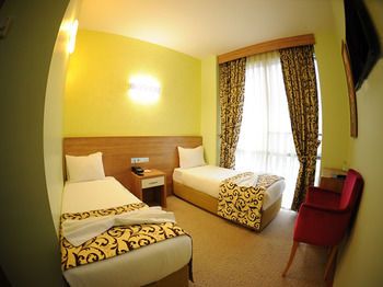 Hotel Photo 1