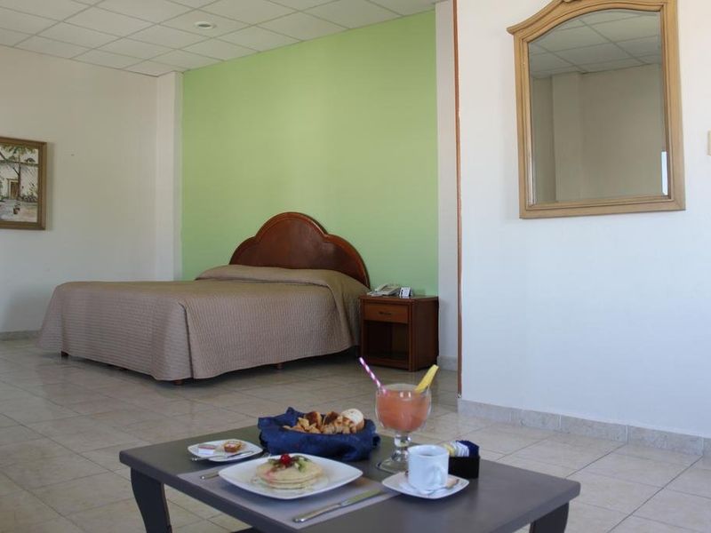 Hotel Photo 5