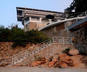 CASA DE LA LUNA Acapulco Mexico