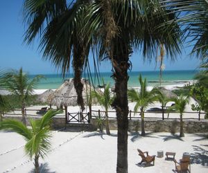 Beach Guesthouse Holbox Apartments & Suites Holbox Mexico