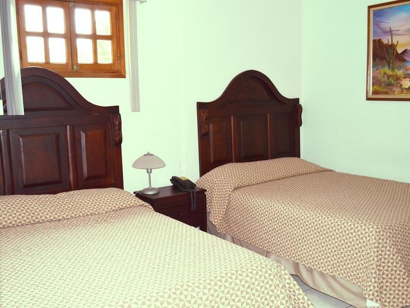 Hotel Photo 1