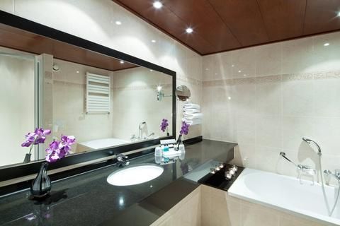 صورة الفندق 8