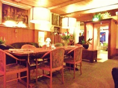 Hotel Photo 9