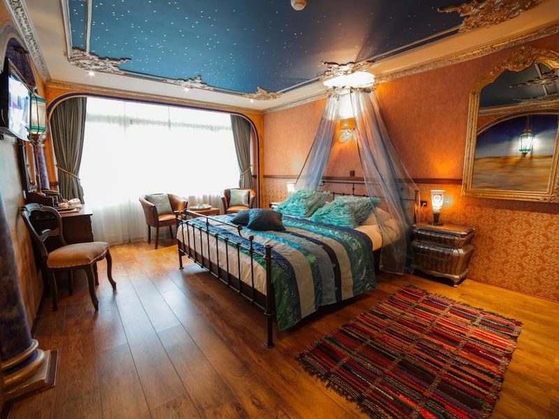 Hotel Photo 1