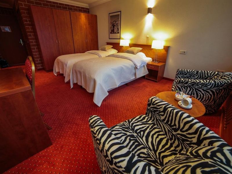 Hotel Photo 3