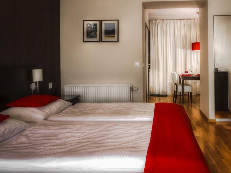 Hotel Photo 1