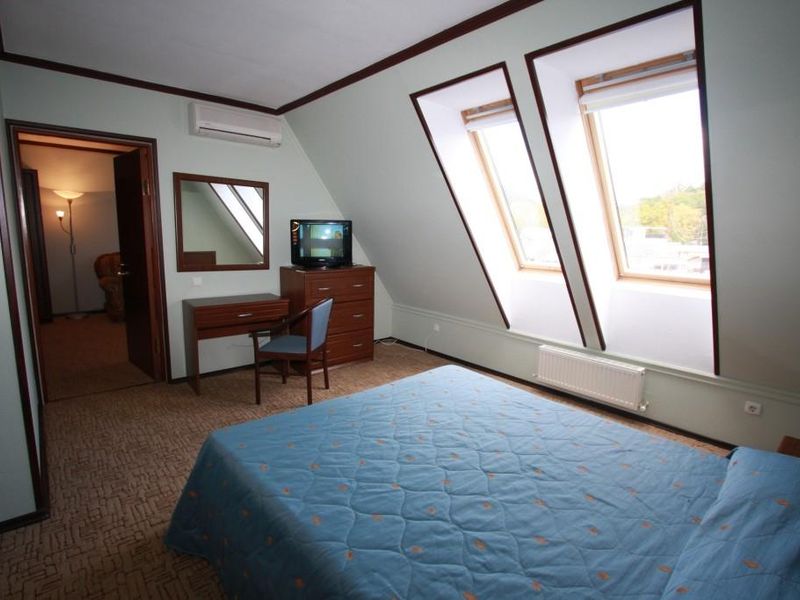 Hotel Photo 10