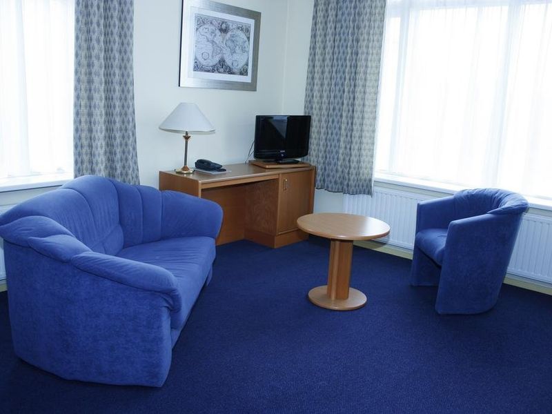 Hotel Photo 9