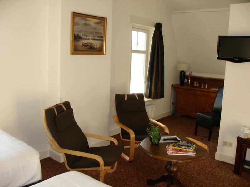 Hotel Photo 9