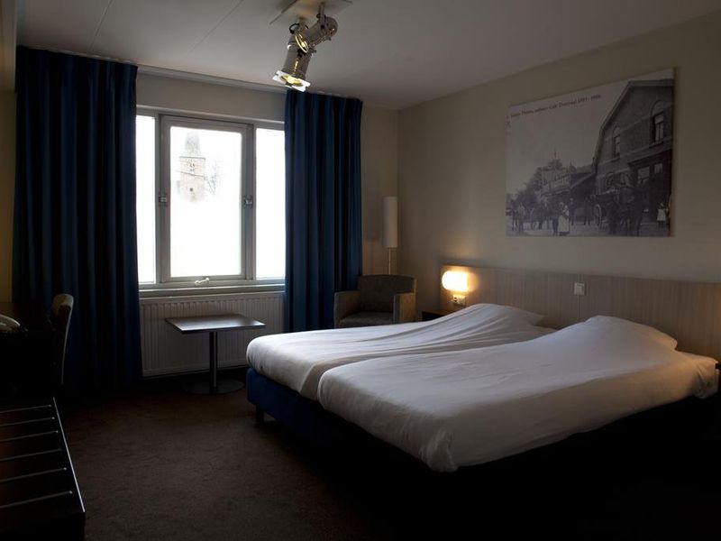 Hotel Photo 5