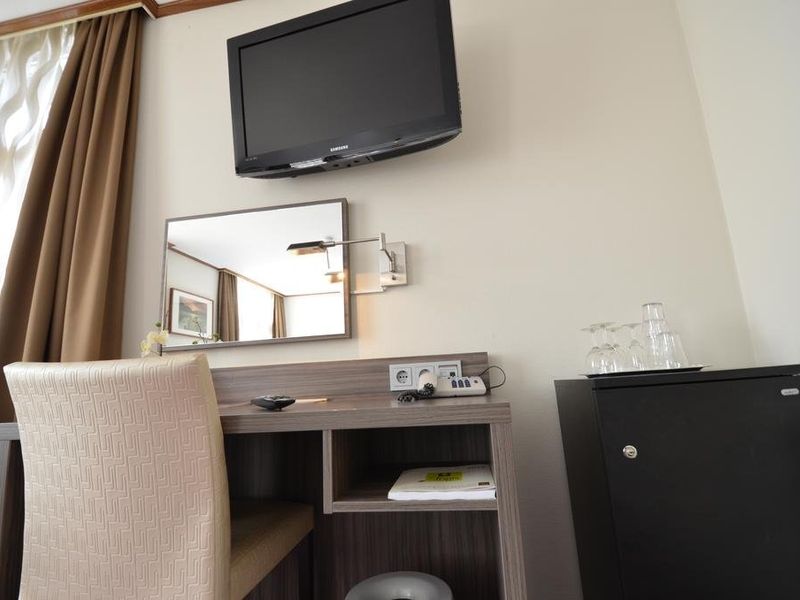 Hotel Photo 9