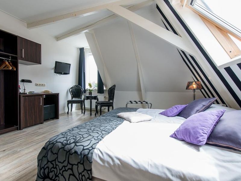 Hotel Photo 1