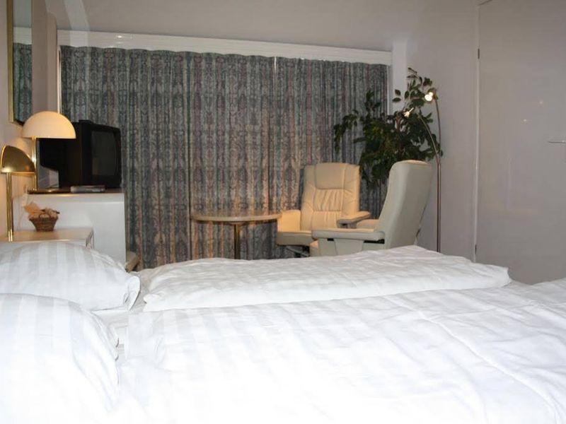 Hotel Photo 1