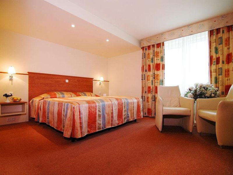 Hotel Photo 5