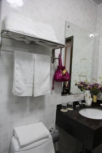صورة الفندق 8