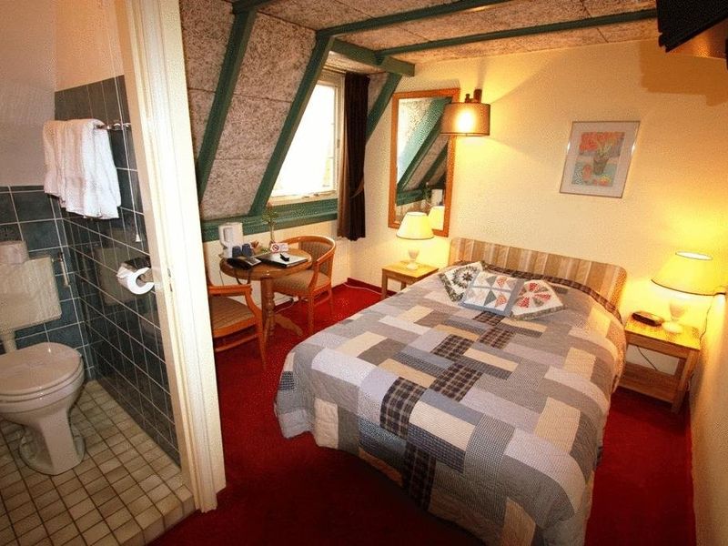 Hotel Photo 8