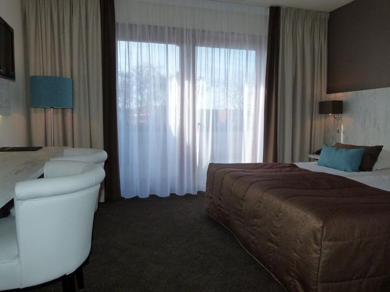 Hotel Photo 9
