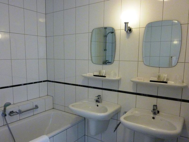 Hotel Photo 10