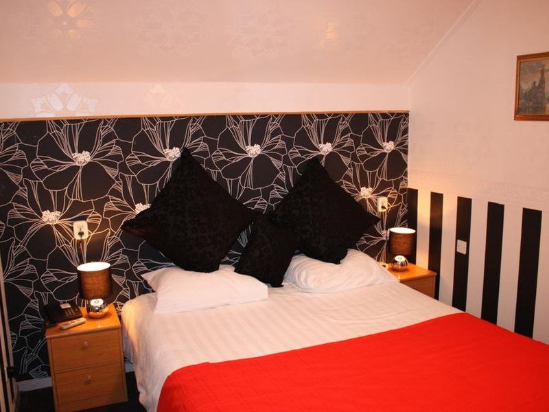 Hotel Photo 1