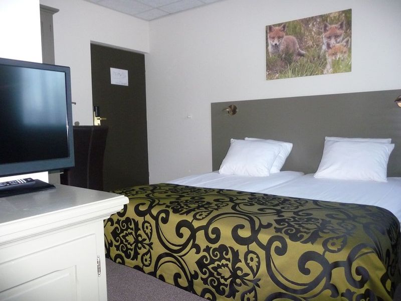 Hotel Photo 1