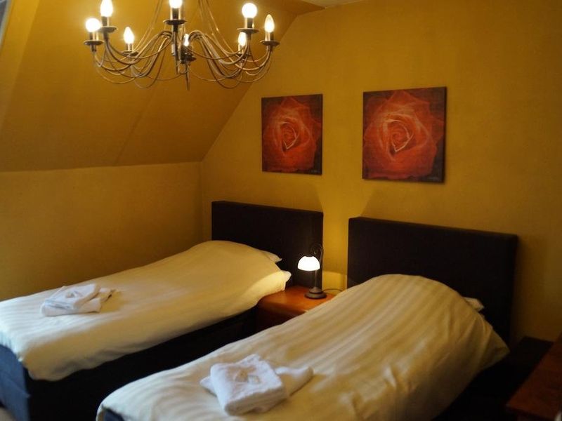 Hotel Photo 5