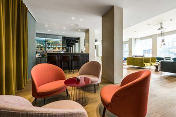 Hotel Photo 9