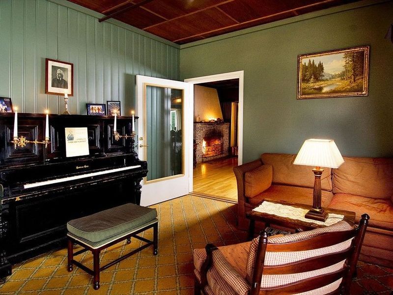 Hotel Photo 8
