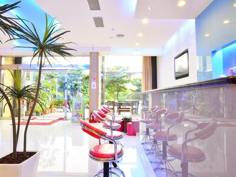 Hotel Photo 11