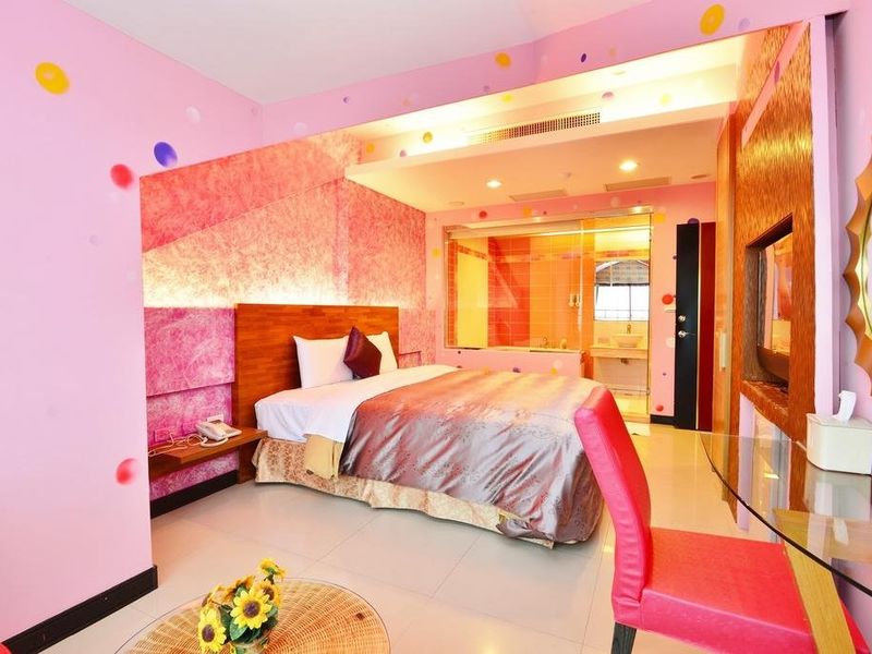 Hotel Photo 10