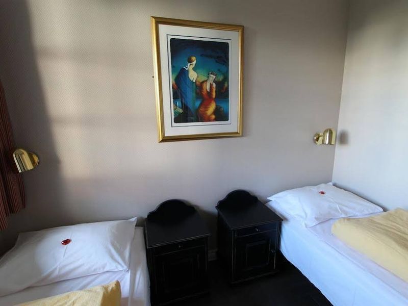 Hotel Photo 1