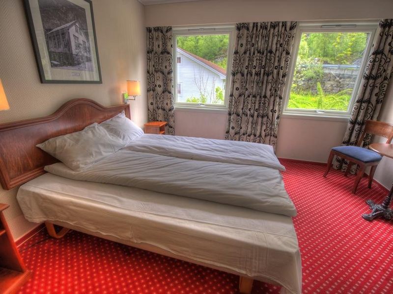 Hotel Photo 5