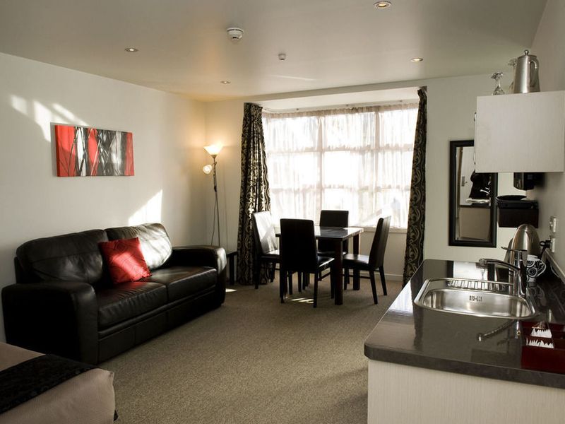 Hotel Photo 8