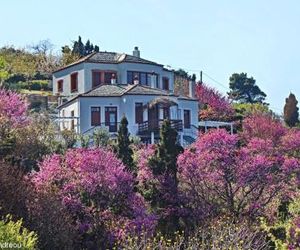 O Stolios Skopelos Greece