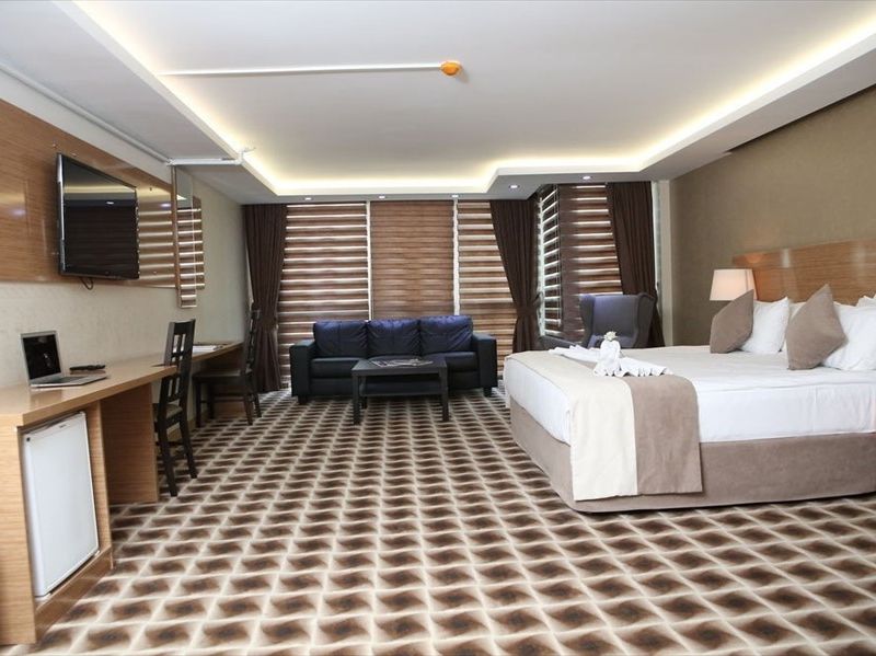 Hotel Photo 9
