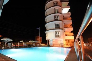 Hotel Photo 8