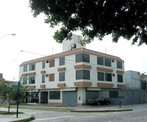 Lima Backpackers Chacarilla Peru