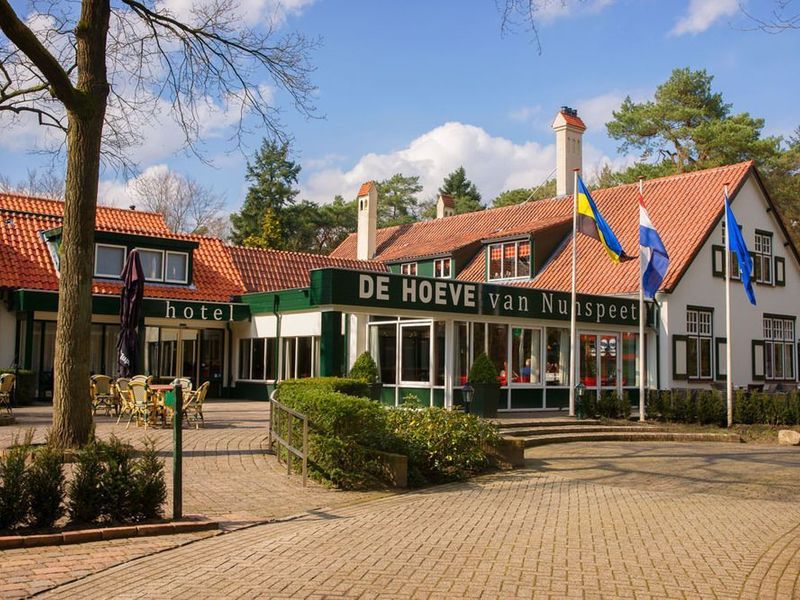 Hotel Photo 1