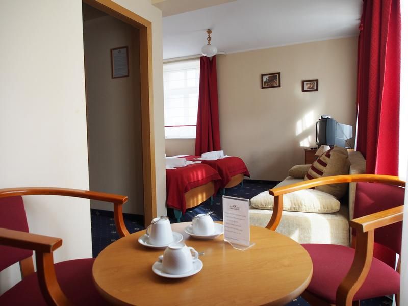 Hotel Photo 9