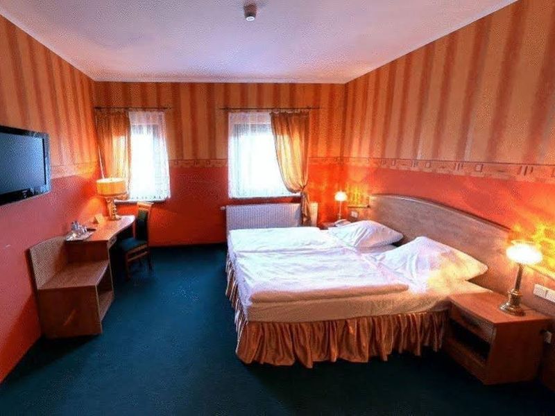 Hotel Photo 1