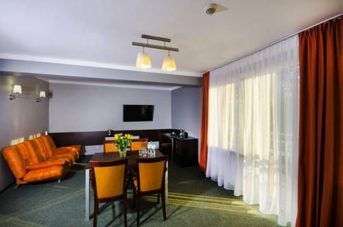 Hotel Photo 6