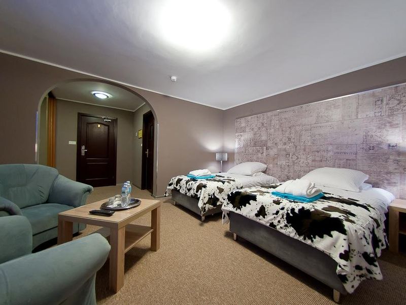 Hotel Photo 6
